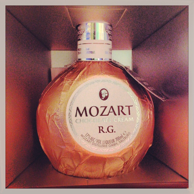 DRINKS ENTHUSIAST Tasting Mozart Notes –